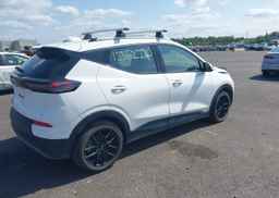 2022 CHEVROLET BOLT EUV LT