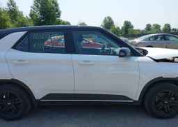 2021 HYUNDAI VENUE