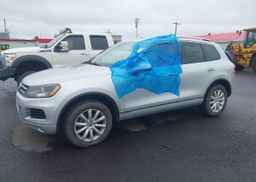2014 VOLKSWAGEN TOUAREG V6 TDI