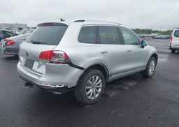 2014 VOLKSWAGEN TOUAREG V6 TDI