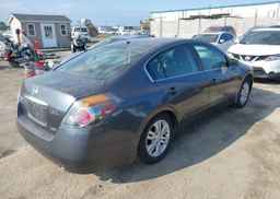 2010 NISSAN Altima S
