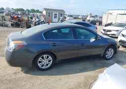 2010 NISSAN Altima S