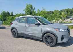 2022 NISSAN KICKS