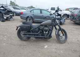 2018 HARLEY-DAVIDSON FXBB STREET BOB