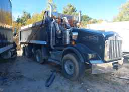 2011 KENWORTH CONSTRUCTION T800