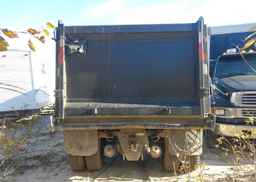 2011 KENWORTH CONSTRUCTION T800