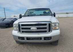 2006 FORD F-350 LARIAT