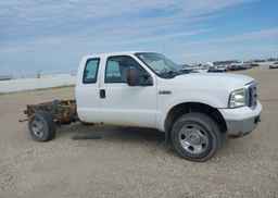 2006 FORD F-350 LARIAT