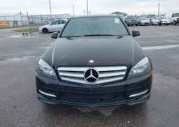 2011 MERCEDES-BENZ C 250