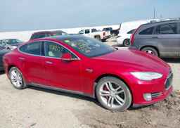 2015 TESLA Model S 85D