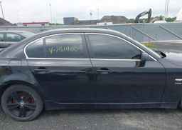 2009 BMW 528 XI