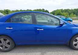 2010 KIA FORTE EX