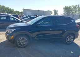 2022 KIA SELTOS EX