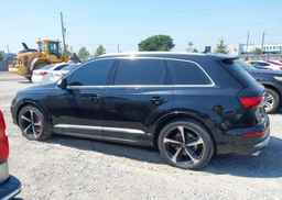 2022 AUDI SQ7 4.0T