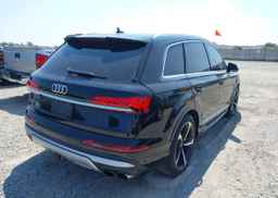 2022 AUDI SQ7 4.0T