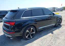 2022 AUDI SQ7 4.0T