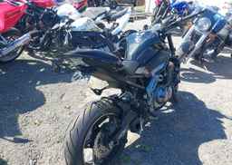 2017 KAWASAKI ZR900
