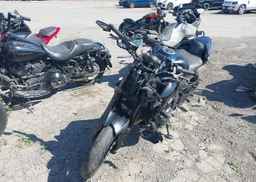 2017 KAWASAKI ZR900