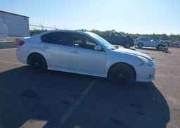2014 SUBARU LEGACY 3.6R LIMITED