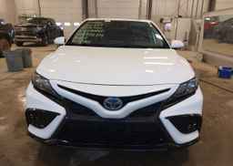 2023 TOYOTA CAMRY XLE