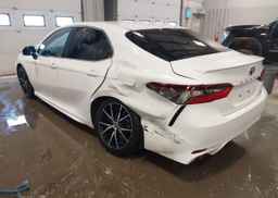 2023 TOYOTA CAMRY XLE
