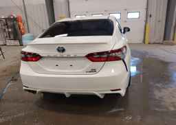 2023 TOYOTA CAMRY XLE