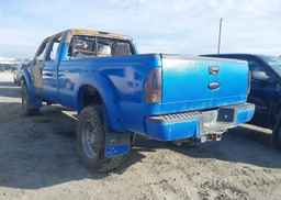 2011 FORD F-350 LARIAT