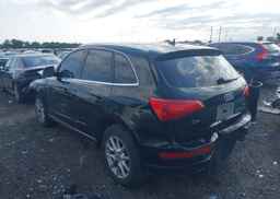 2010 AUDI Q5