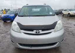 2006 TOYOTA SIENNA CE