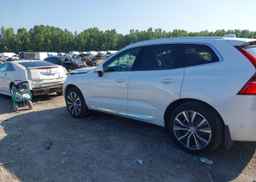 2022 VOLVO XC60 B6 INSCRIPTION
