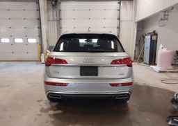 2021 AUDI Q5 PROGRESSIV
