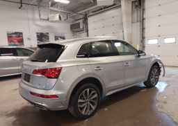 2021 AUDI Q5 PROGRESSIV
