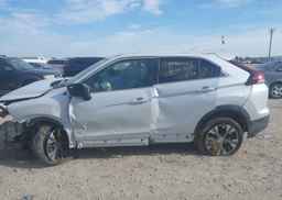 2022 MITSUBISHI ECLIPSE CROSS ES