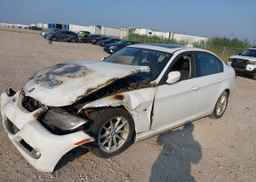 2011 BMW 323I
