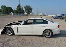 2011 BMW 323I