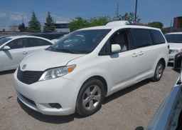 2016 TOYOTA SIENNA LE 8 PASSENGER