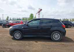 2013 MITSUBISHI RVR SE