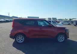 2022 KIA SOUL EX