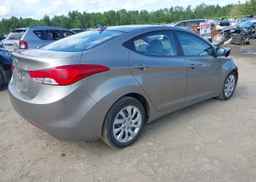 2013 HYUNDAI ELANTRA GL