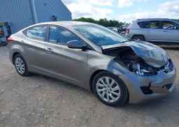 2013 HYUNDAI ELANTRA GL