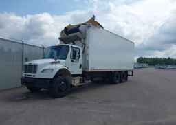 2016 FREIGHTLINER M2106