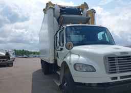 2016 FREIGHTLINER M2106
