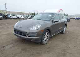 2014 PORSCHE CAYENNE PLATINUM EDITION