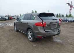 2014 PORSCHE CAYENNE PLATINUM EDITION
