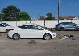 2016 HYUNDAI ELANTRA GL