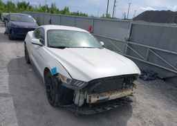 2017 FORD MUSTANG V6