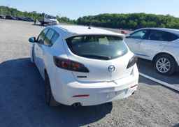 2010 MAZDA 3 S