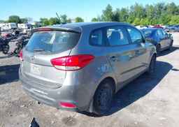 2014 KIA RONDO