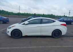 2011 HYUNDAI ELANTRA GLS
