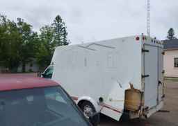 2011 FORD E-350 CUTAWAY